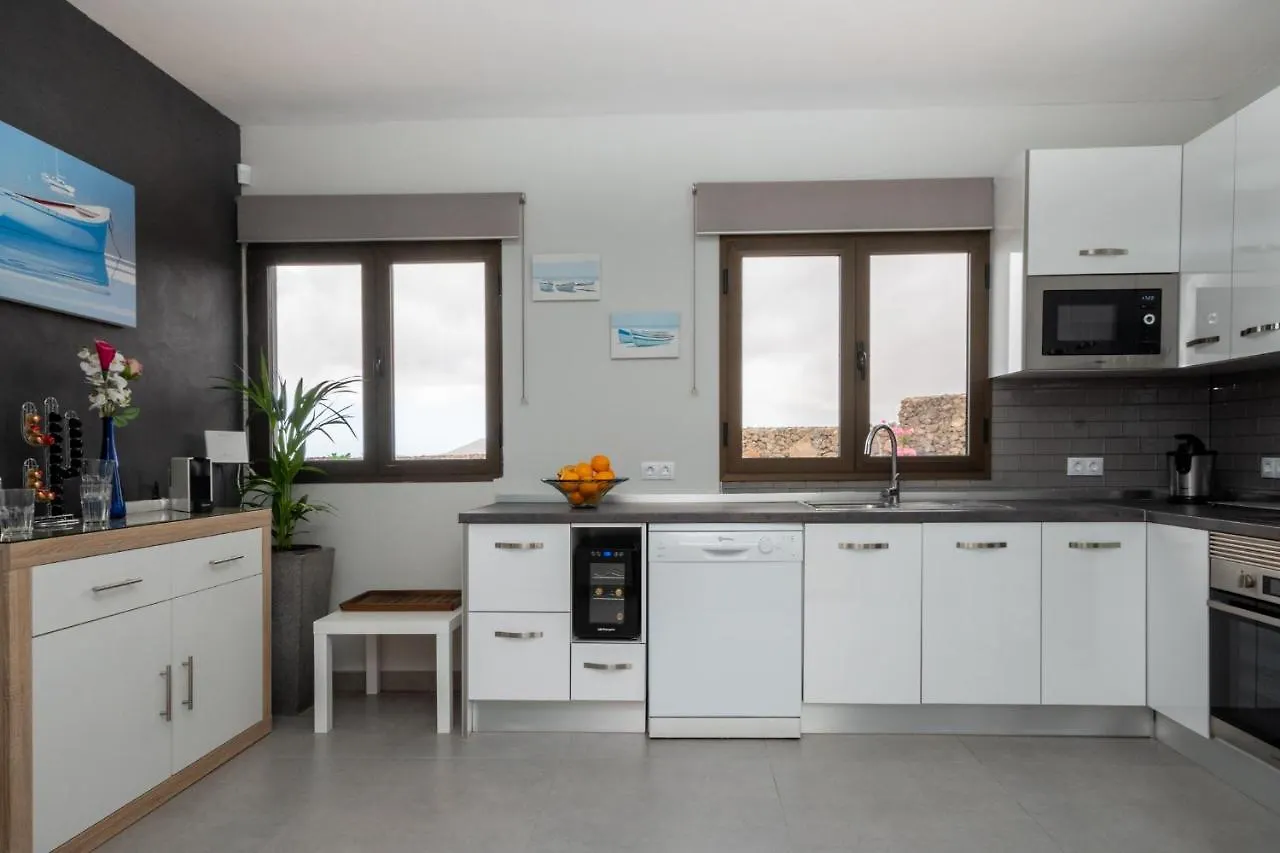 Casa Kira, Tindaya Villa