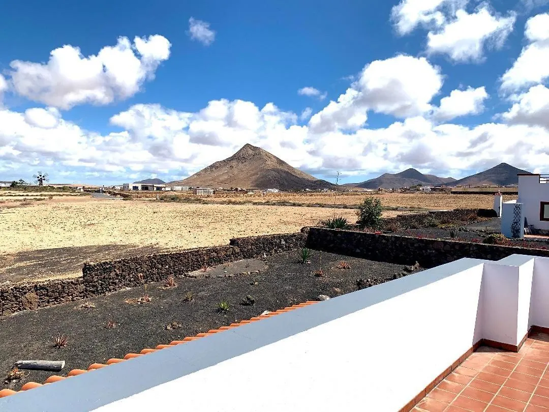 Casa Kira, Tindaya Villa